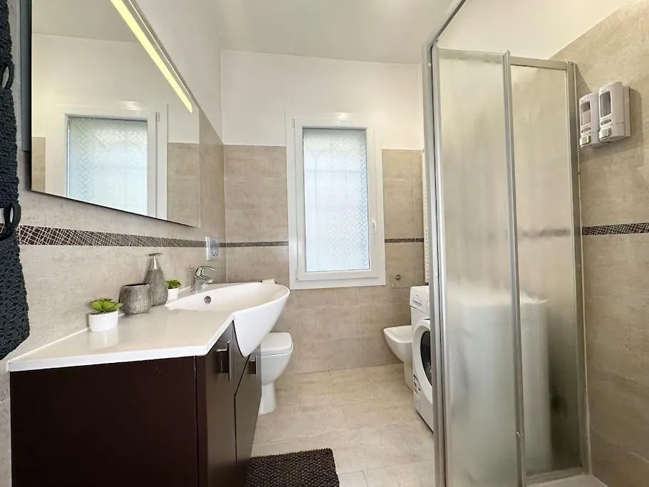 Marconi Suite Free Parking / Near The Airport Bologna 0*,  Italy