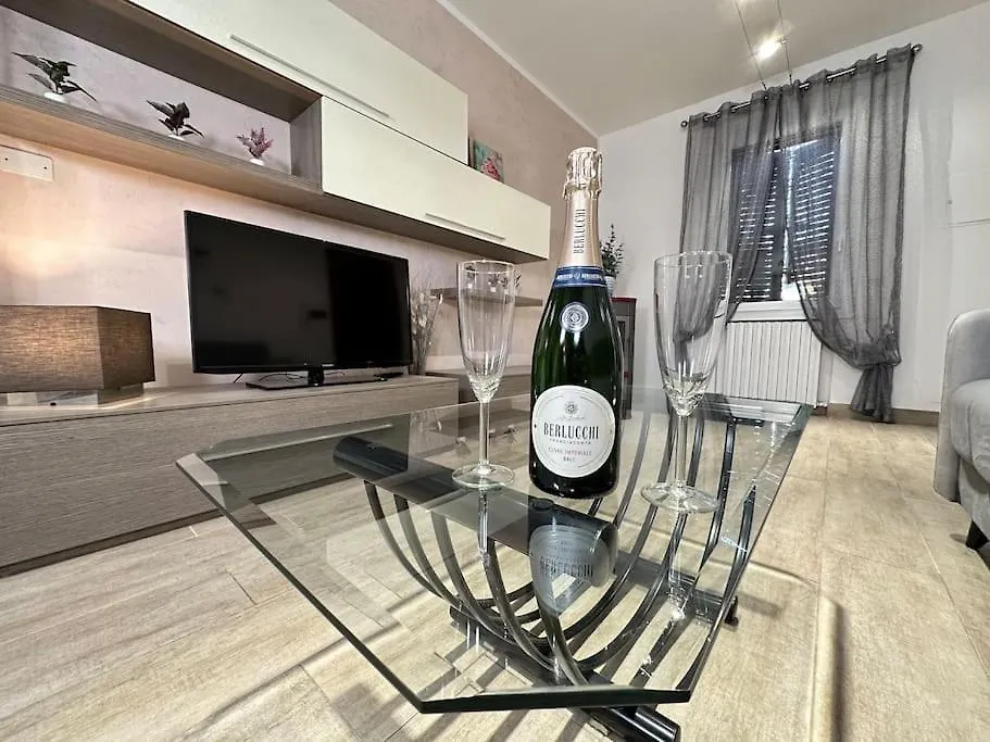 Marconi Suite Free Parking / Near The Airport Bologna
